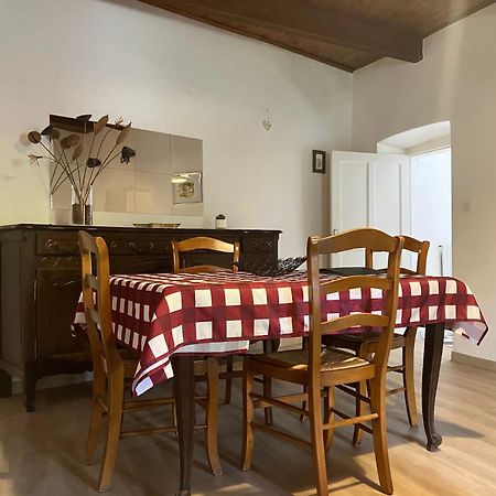Gite La Serre - Maison De Village Au Calme Et Au Coeur Des Plus Beaux Sites Ardechois Grospierres Eksteriør bilde