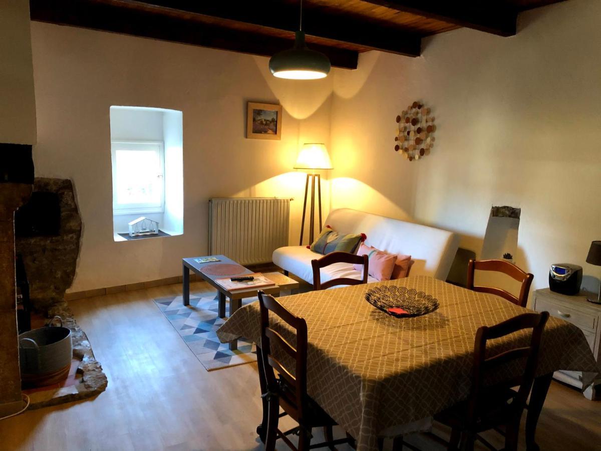 Gite La Serre - Maison De Village Au Calme Et Au Coeur Des Plus Beaux Sites Ardechois Grospierres Eksteriør bilde
