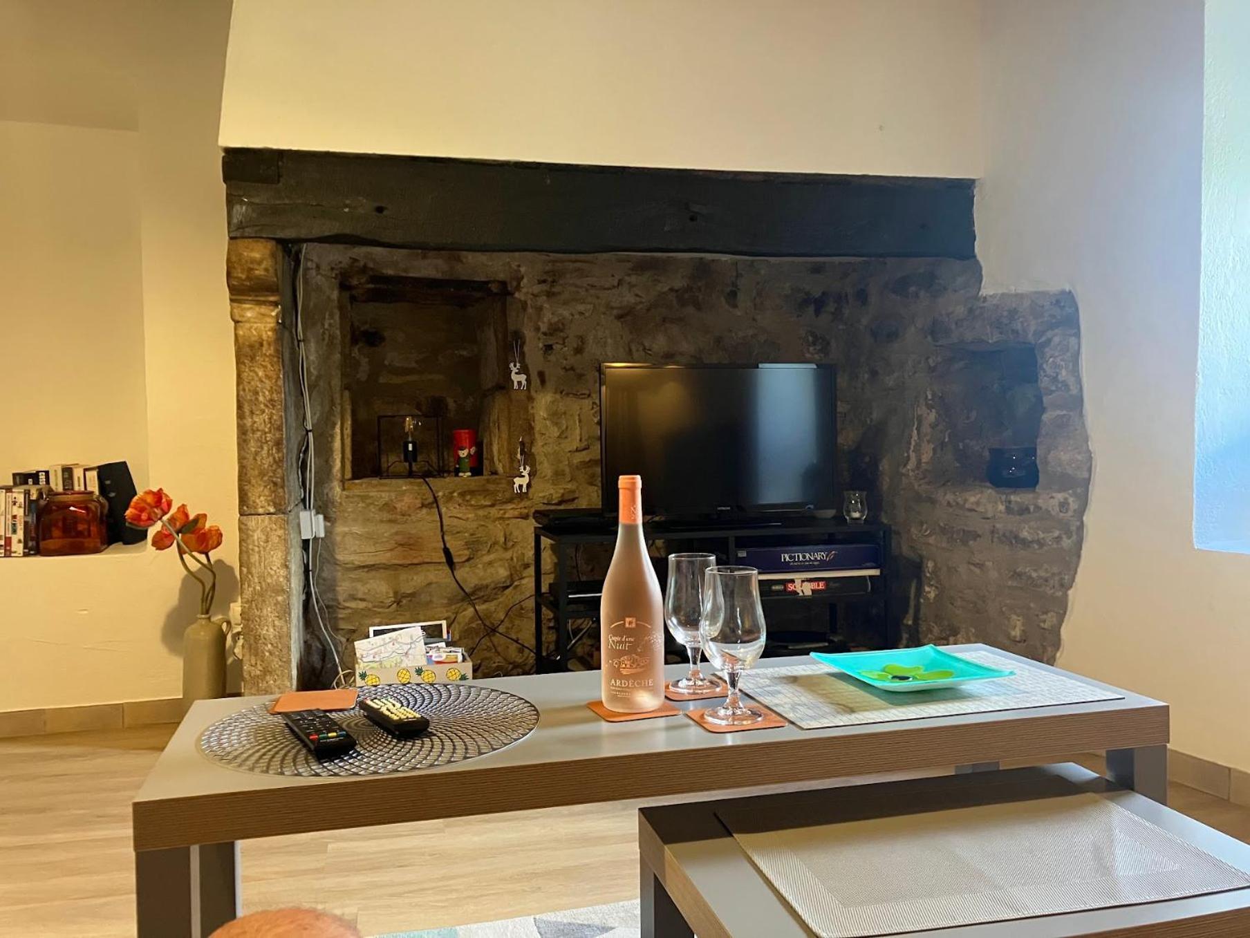 Gite La Serre - Maison De Village Au Calme Et Au Coeur Des Plus Beaux Sites Ardechois Grospierres Eksteriør bilde